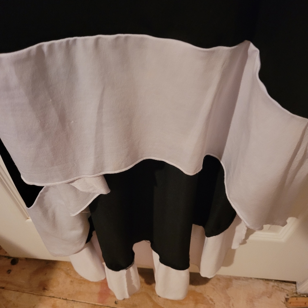 Dress - Picture 4 of 5